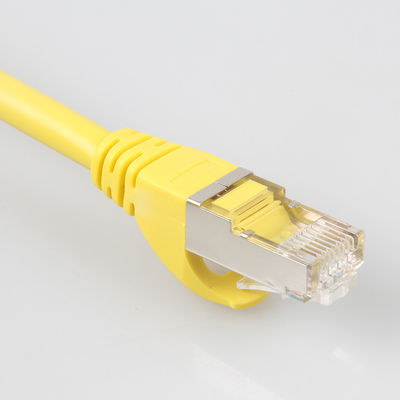 Gelbes Cat7 SSTP-Kabel für den Außenbereich, praktisches 26AWG LSZH-Patchkabel